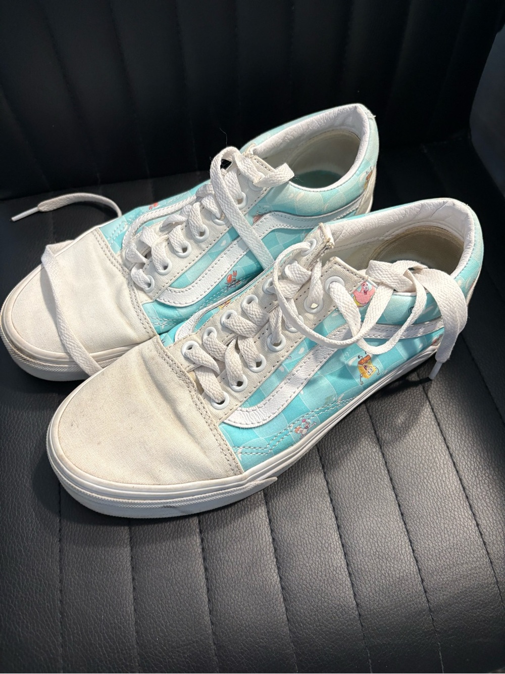 Vans spongebob Checkerboard Low Top Sneakers in Teal and White